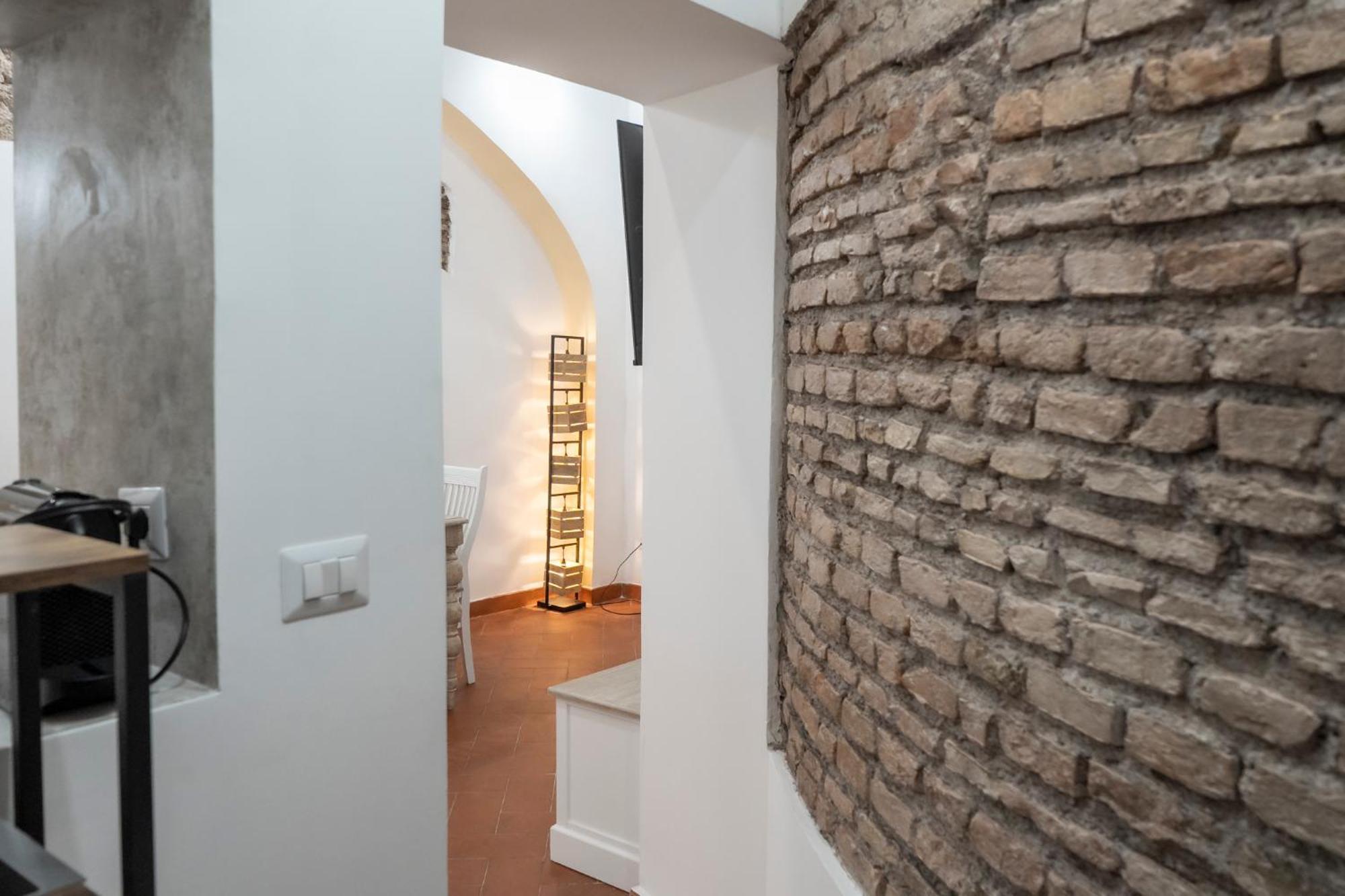 Domus Castle Colosseum - Rione Monti Rome Bagian luar foto